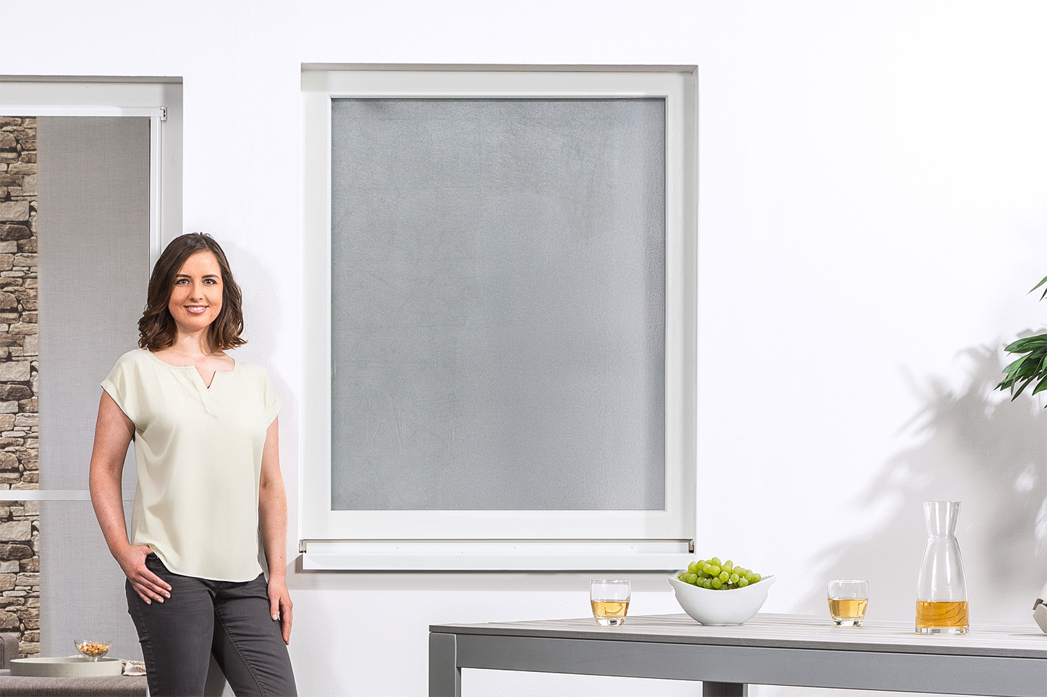 Sonnenschutz / Insektenschutz Fenster mit Klettband, 130 x 150 cm - verschiedene Farben